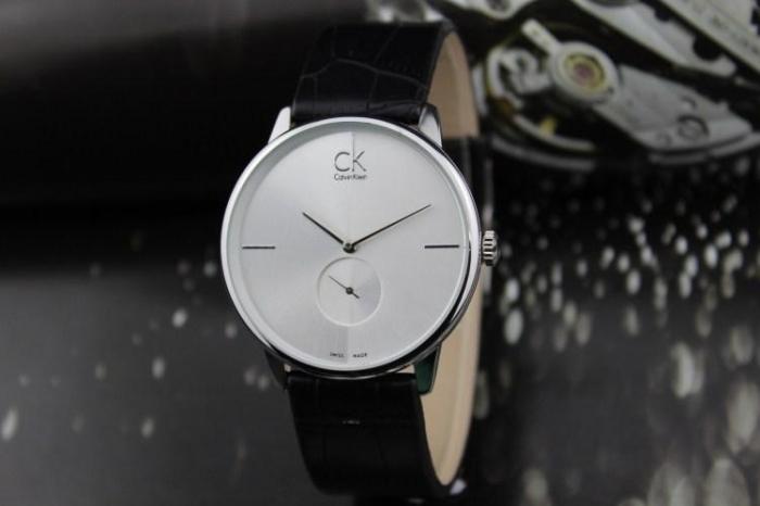 ck手表和dw哪个档次好，ck手表值得买吗
